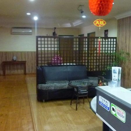 7 Hung Hung Inn Kota Kinabalu Ngoại thất bức ảnh