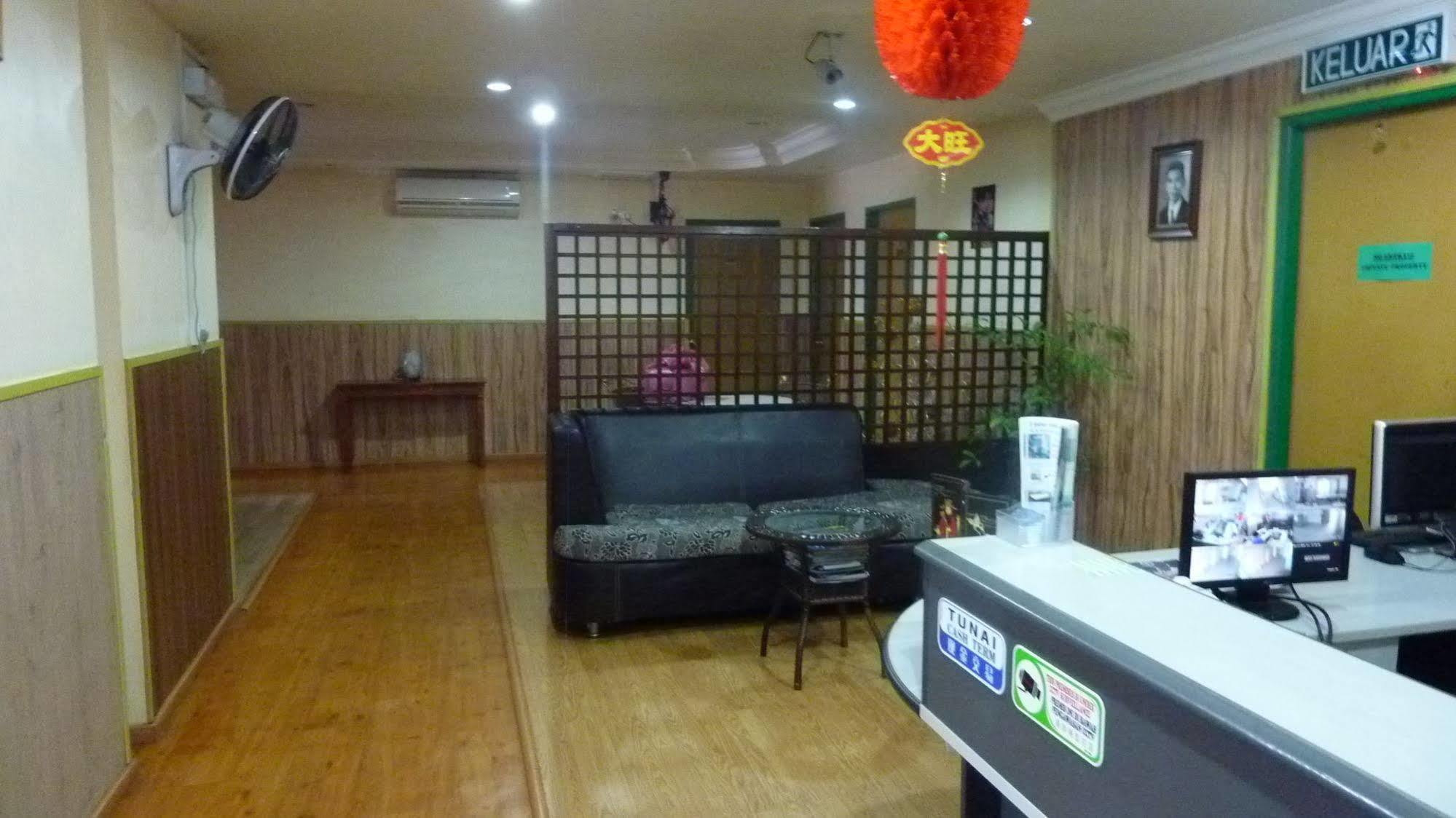 7 Hung Hung Inn Kota Kinabalu Ngoại thất bức ảnh