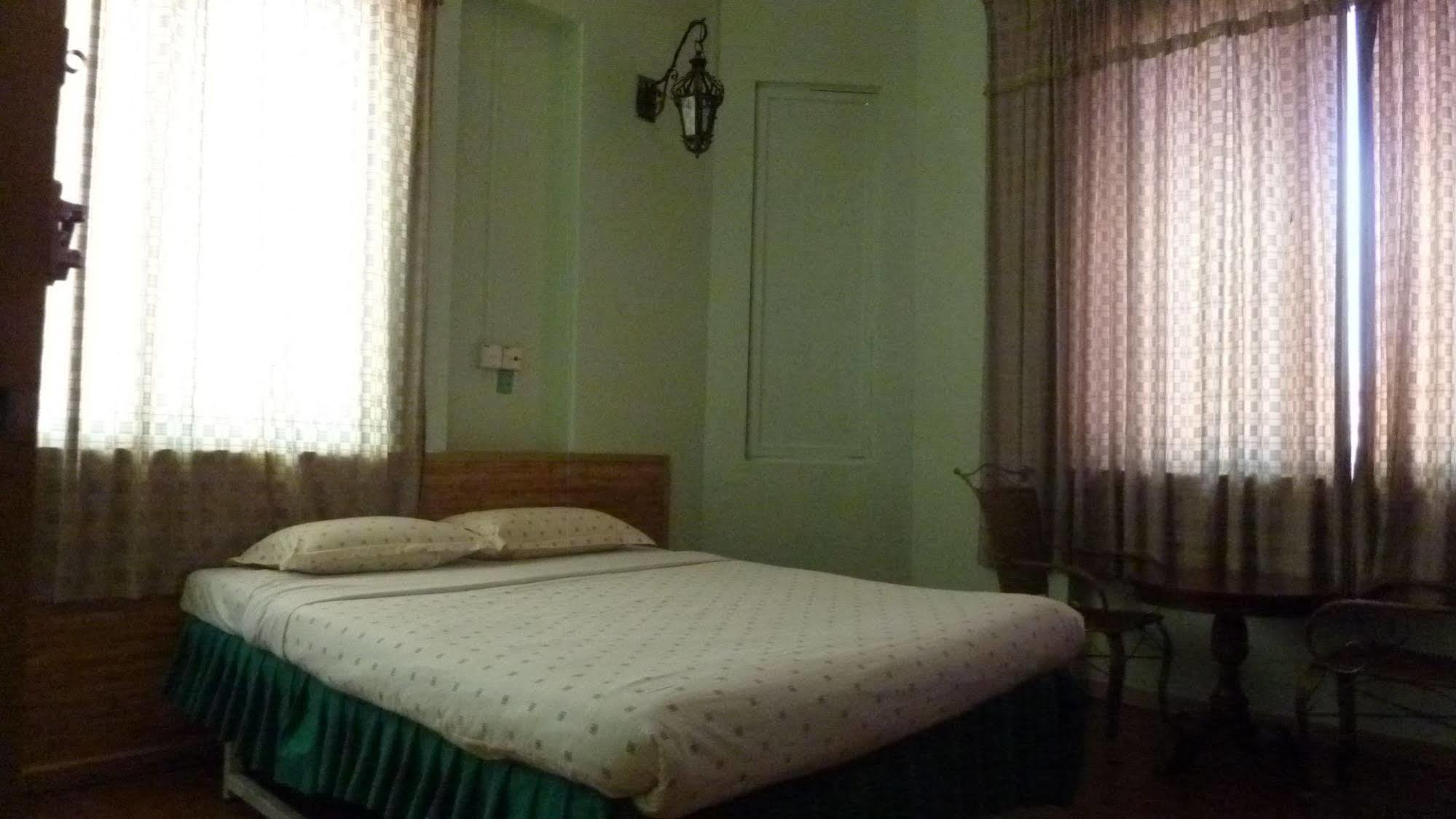 7 Hung Hung Inn Kota Kinabalu Ngoại thất bức ảnh