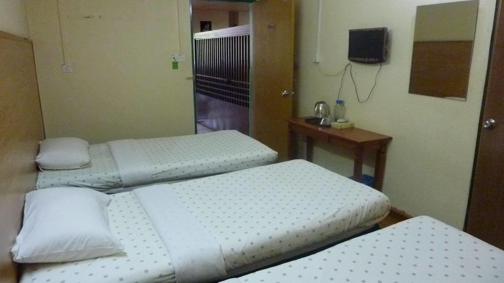 7 Hung Hung Inn Kota Kinabalu Ngoại thất bức ảnh
