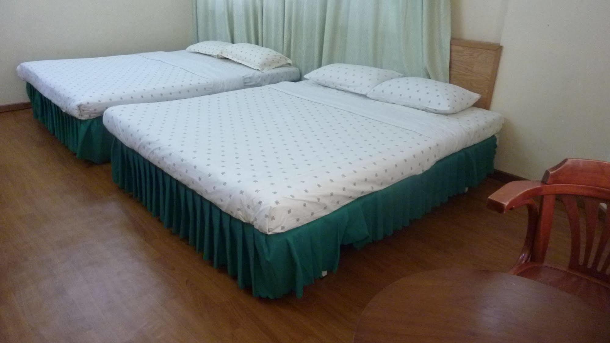 7 Hung Hung Inn Kota Kinabalu Ngoại thất bức ảnh