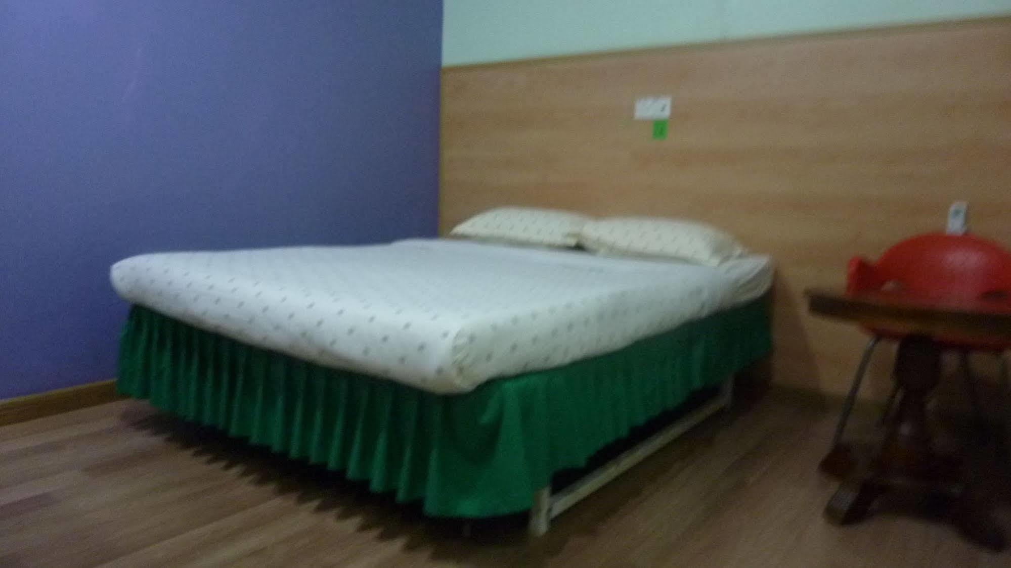 7 Hung Hung Inn Kota Kinabalu Ngoại thất bức ảnh